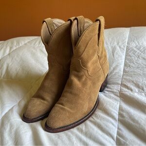 Tecovas Leather Cowboy Boots LUCY  sand suede color